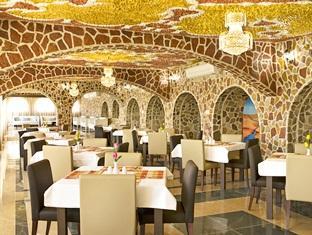 Ewa Mahadha 4*